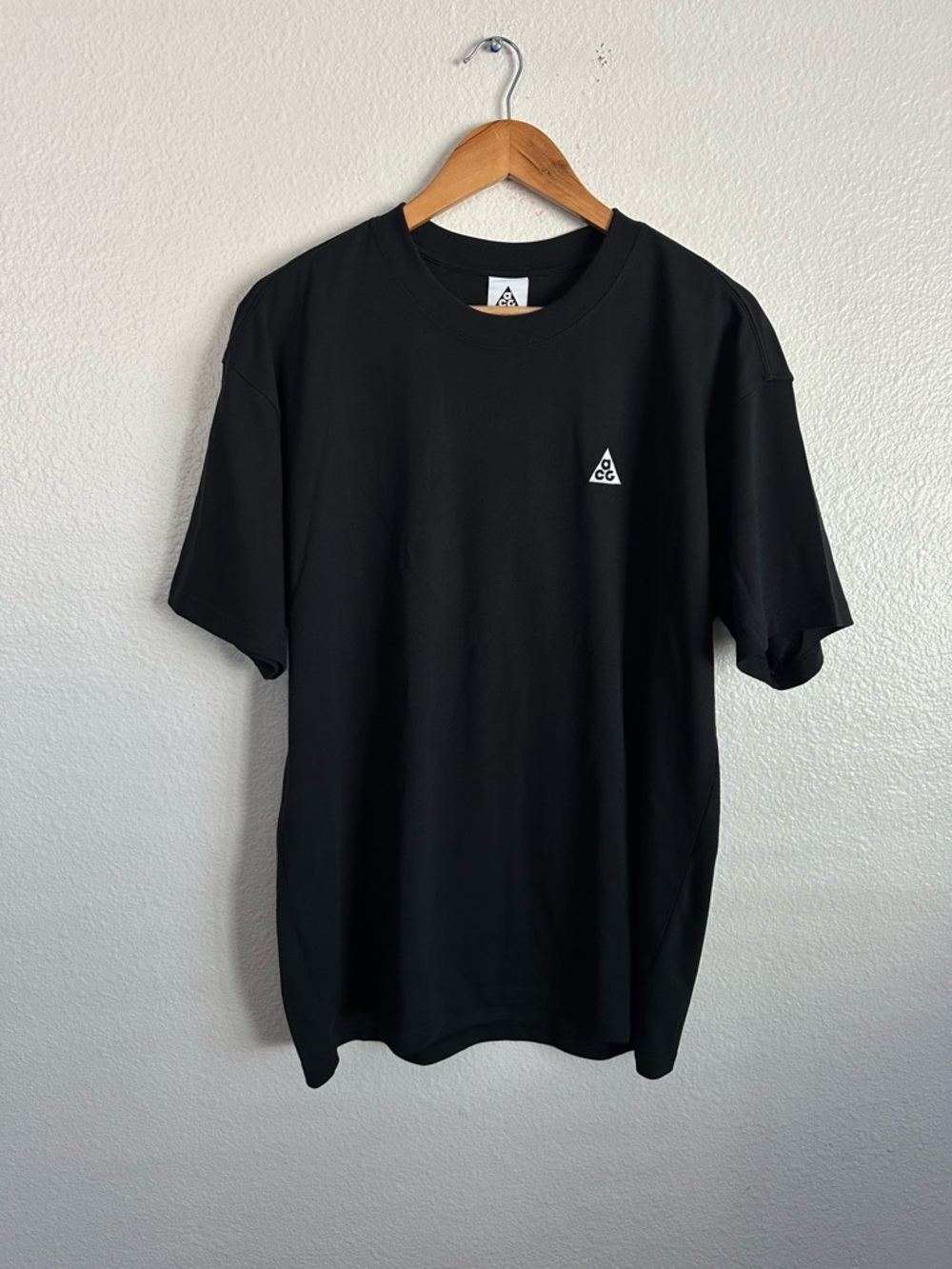 Nike ACG Dri-Fit Trail Logo Athletic Shirt Loose Fit Sportswear Men’s Sizes